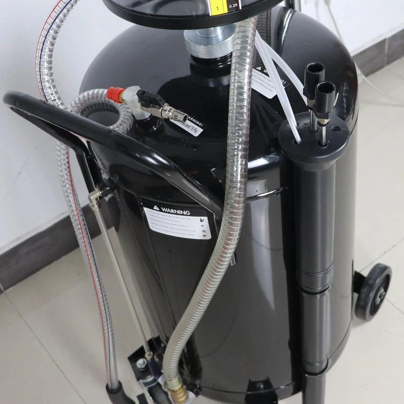 # l Fast Delivery 70L Oil Collecting Machine
# l Fast Delivery 70L Oil Collecting Machine