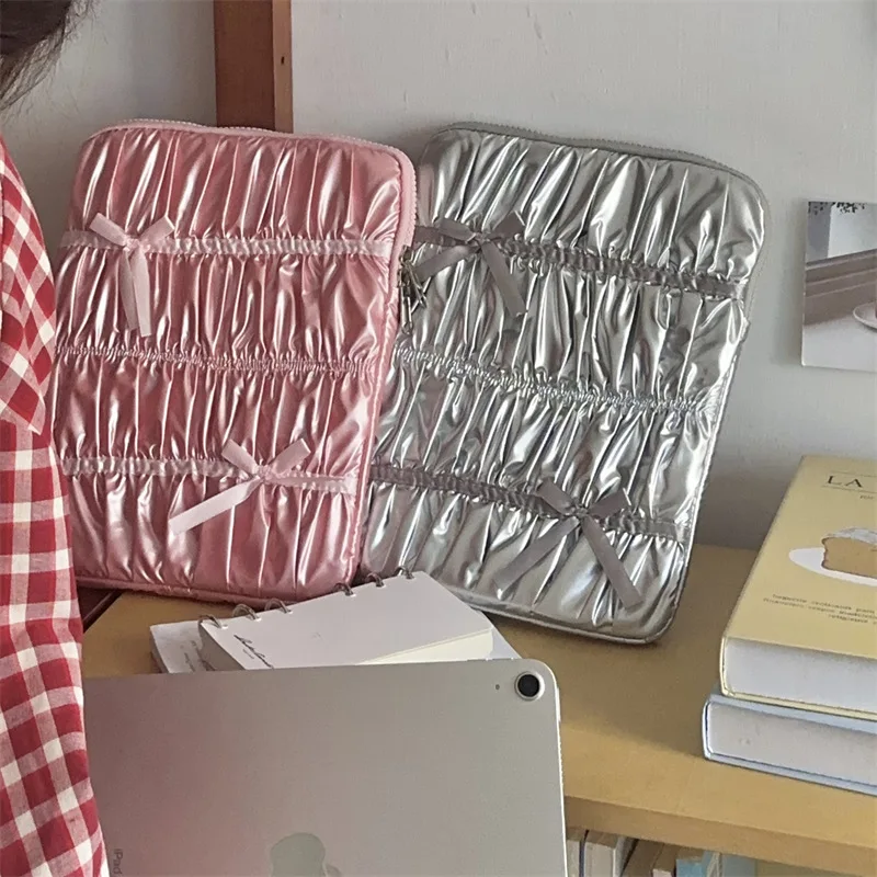 Bow Laptop Sleeve - Embroidery & Pleated Tablet Case Computer Bag for Ipad Air Pro 11 12.9 10th Macbook 13.3 15.6 Storage Pouch
Bow Laptop Sleeve - Embroidery & Pleated Tablet Case Computer Bag for Ipad Air Pro 11 12.9 10th Macbook 13.3 15.6 Storage Pouch