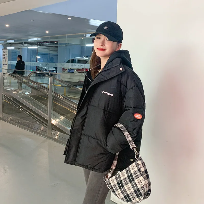 Women Hooded Down Short Parkas 2022 Winter Fashion Solid Thickened Button Bread Jackets Ladies Casual Loose Warm Padded Coats
Women Hooded Down Short Parkas 2022 Winter Fashion Solid Thickened Button Bread Jackets Ladies Casual Loose Warm Padded Coats
