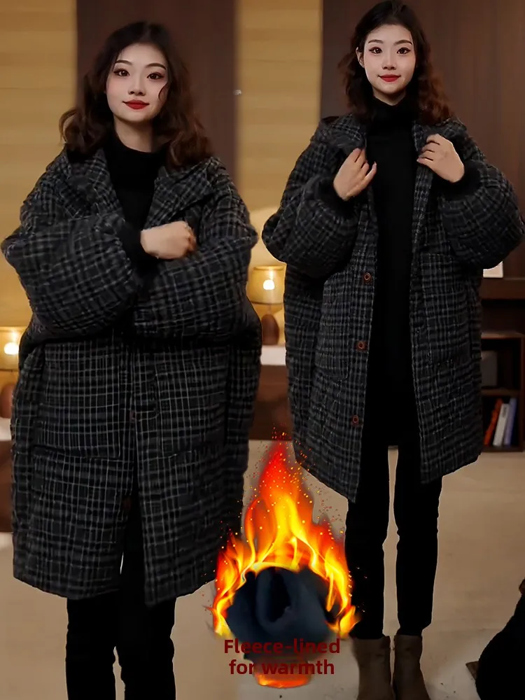 Женская теплая зимняя верхняя одежда средней длины в клетку с капюшоном, хлопковая, утепленная, в корейском стиле, свободного кроя, длинный рукав
Женская теплая зимняя верхняя одежда средней длины в клетку с капюшоном, хлопковая, утепленная, в корейском стиле, свободного кроя, длинный рукав