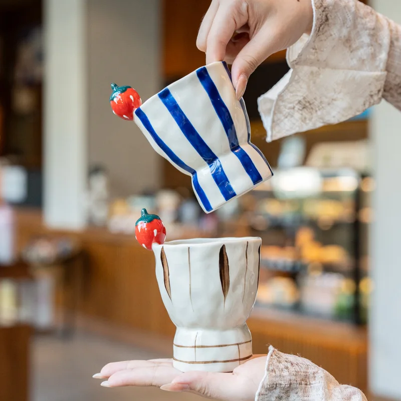 Unique Design Latte Art Coffee Mug Handheld Cup High Aesthetic Gift for Women Breakfast Milk Cup Office Tea Cup
Unique Design Latte Art Coffee Mug Handheld Cup High Aesthetic Gift for Women Breakfast Milk Cup Office Tea Cup