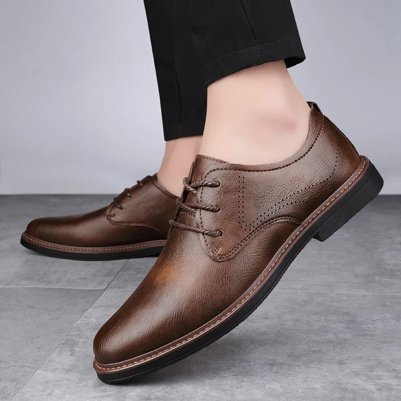 Деловые мужские кожаные туфли Gentleman Success Style Formal Evening Party Daily Office Черно-коричневые туфли высокого качества Hot
Деловые мужские кожаные туфли Gentleman Success Style Formal Evening Party Daily Office Черно-коричневые туфли высокого качества Hot