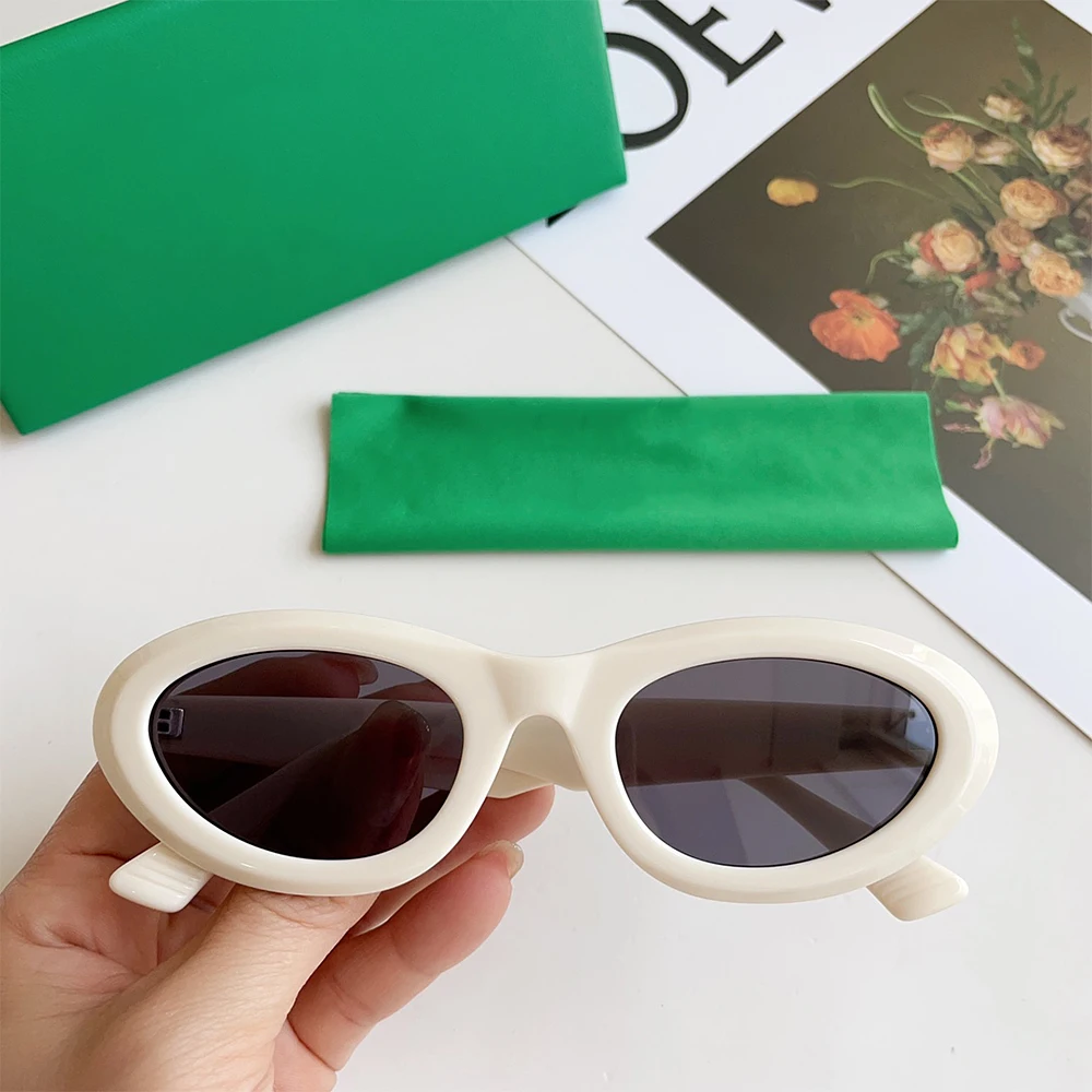 2024 Top New Street Fashion Men Women Sunglasses Model1191s Oval Style Acetate Frame Uv400 Shades Lenses Handmade Eyewear
2024 Top New Street Fashion Men Women Sunglasses Model1191s Oval Style Acetate Frame Uv400 Shades Lenses Handmade Eyewear