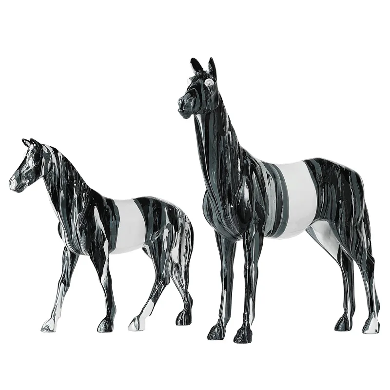 Light luxury horse ornament creative charm living room desktop entrance office wine cabinet home decoration gift
Light luxury horse ornament creative charm living room desktop entrance office wine cabinet home decoration gift