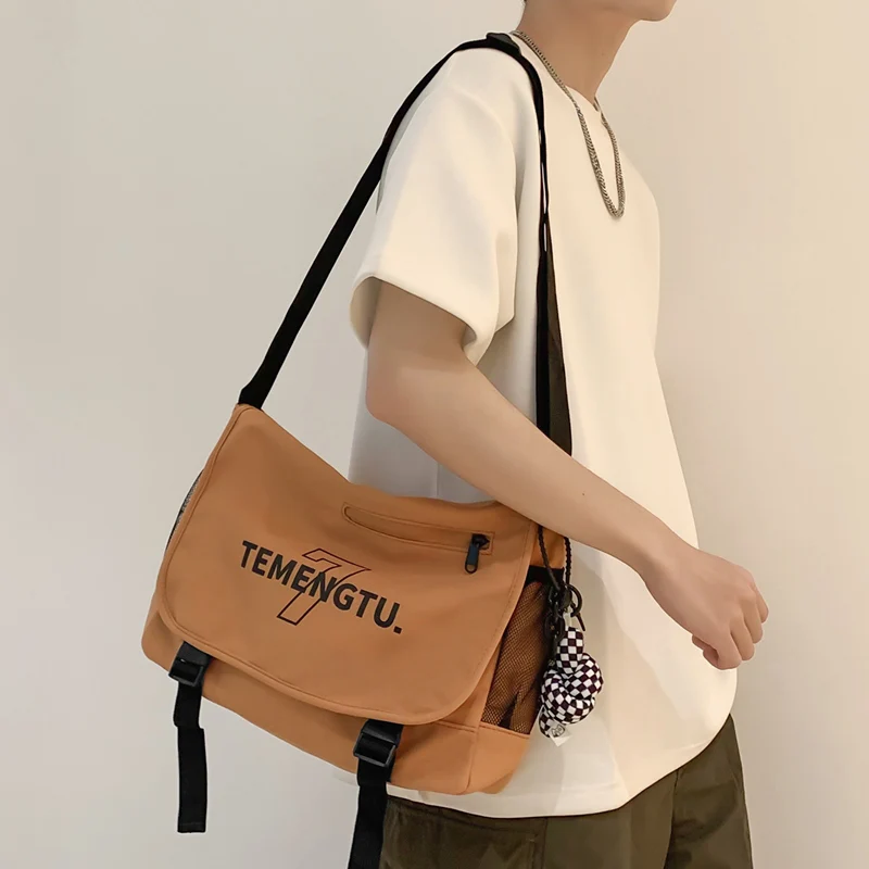 Messenger Bag Boys Sports Bag Fashion Trend Young Students School Bag Casual Shoulder Bag
Messenger Bag Boys Sports Bag Fashion Trend Young Students School Bag Casual Shoulder Bag