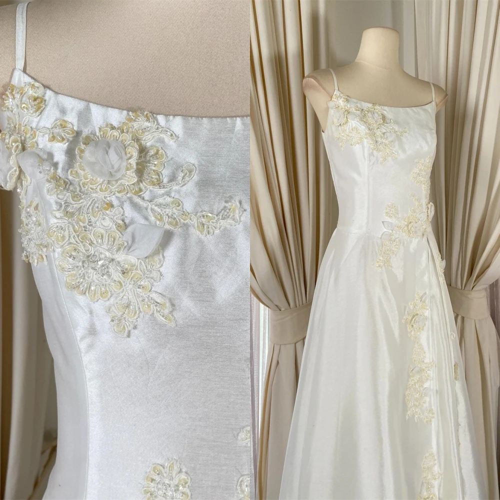 Customized Temperament White Satin Evening Dress Elegant Graceful Square Collar Spaghetti Straps Applique Special Occasion Gowns
Customized Temperament White Satin Evening Dress Elegant Graceful Square Collar Spaghetti Straps Applique Special Occasion Gowns