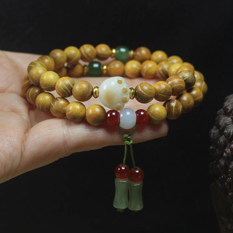 Golden Sandalwood Chinese Style 8mm Double Circle Bracelet with Cat Claw DIY Buddhist Beads Wooden Jewelry
Golden Sandalwood Chinese Style 8mm Double Circle Bracelet with Cat Claw DIY Buddhist Beads Wooden Jewelry