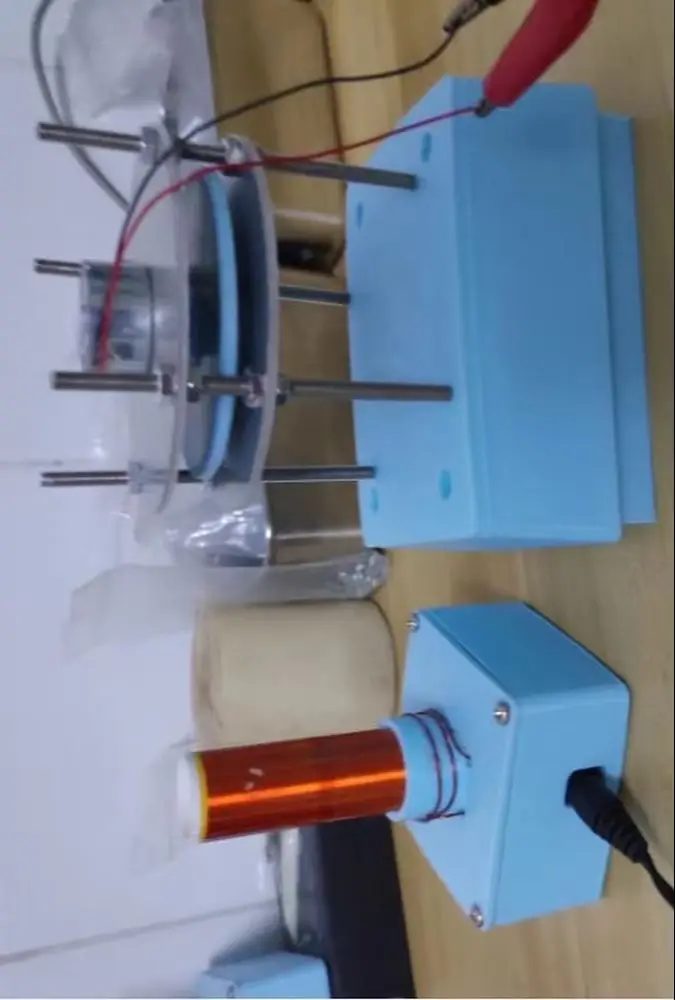 Anti-Gravity Plasma Levitation Floater Electromagnetic Coupling Magnetic Levitation Russia Technology Science Experiment Toy
Anti-Gravity Plasma Levitation Floater Electromagnetic Coupling Magnetic Levitation Russia Technology Science Experiment Toy