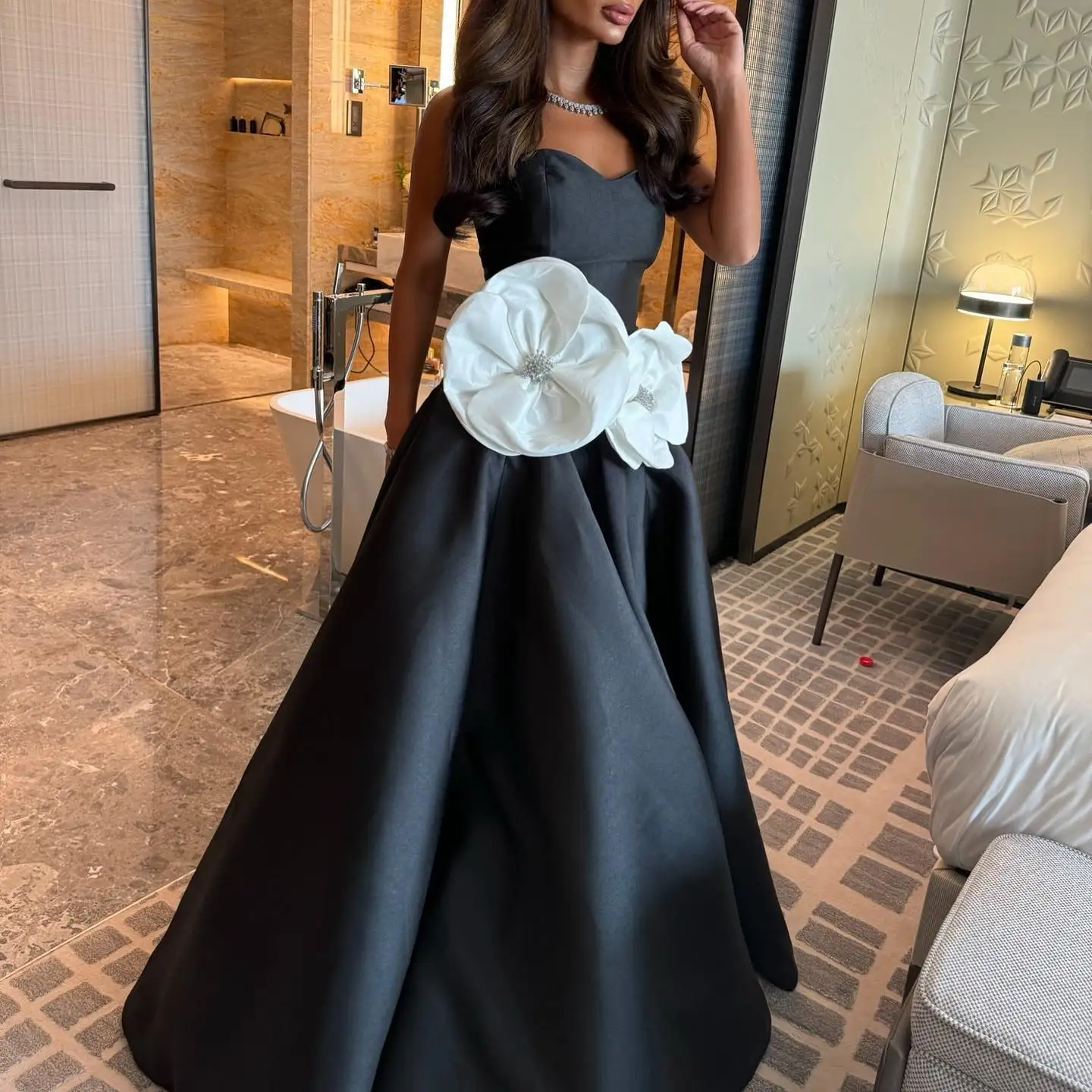 Customized Temperament Sweetheart Crystal Flowers Evening Dresses Exquisite Contrast Color Vestido De Festa Vestido De Noche
Customized Temperament Sweetheart Crystal Flowers Evening Dresses Exquisite Contrast Color Vestido De Festa Vestido De Noche