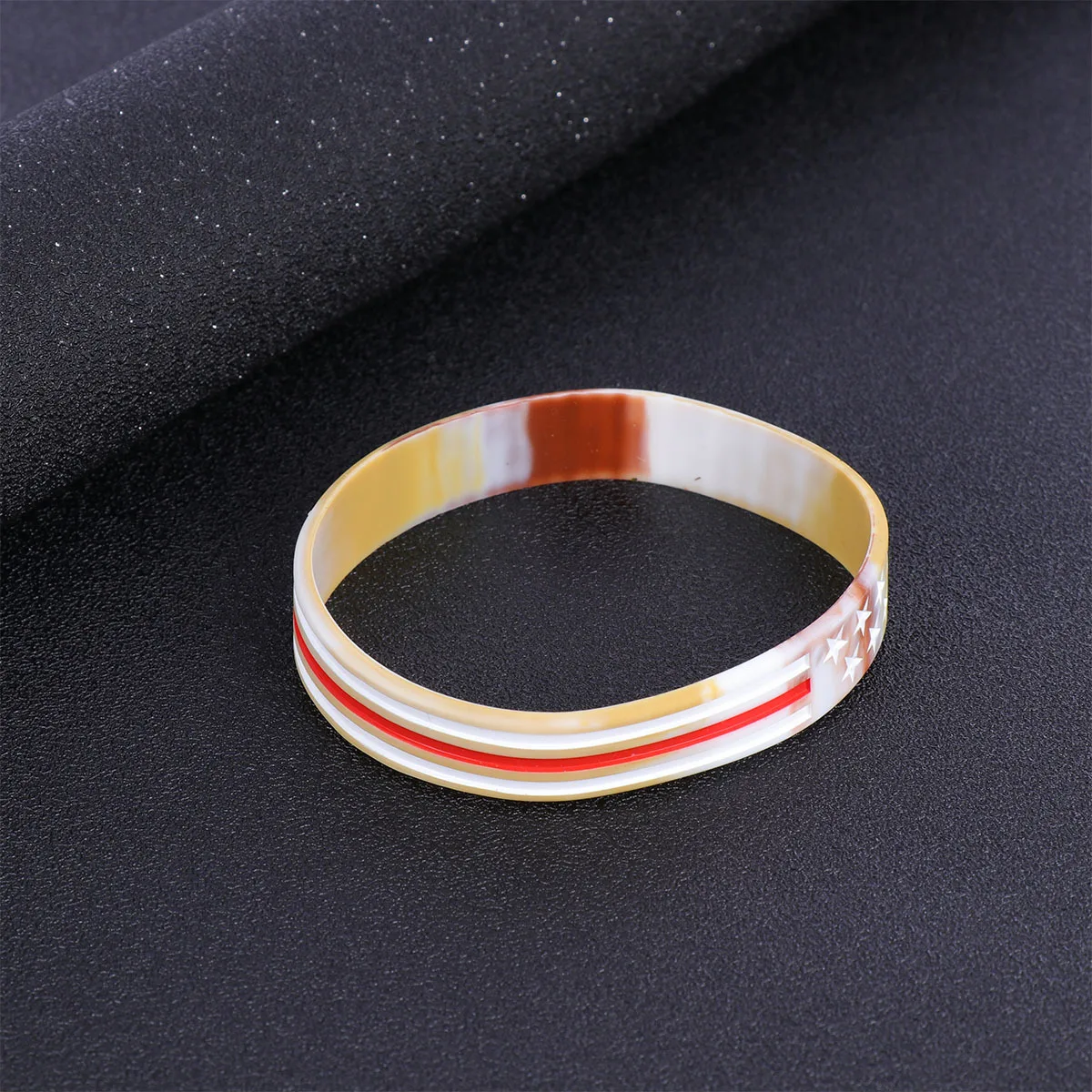 3Pcs Silicone Party Bracelets 2020 Wrist Straps Usa Election Patriotic Wristbands for Republican Support
3Pcs Silicone Party Bracelets 2020 Wrist Straps Usa Election Patriotic Wristbands for Republican Support