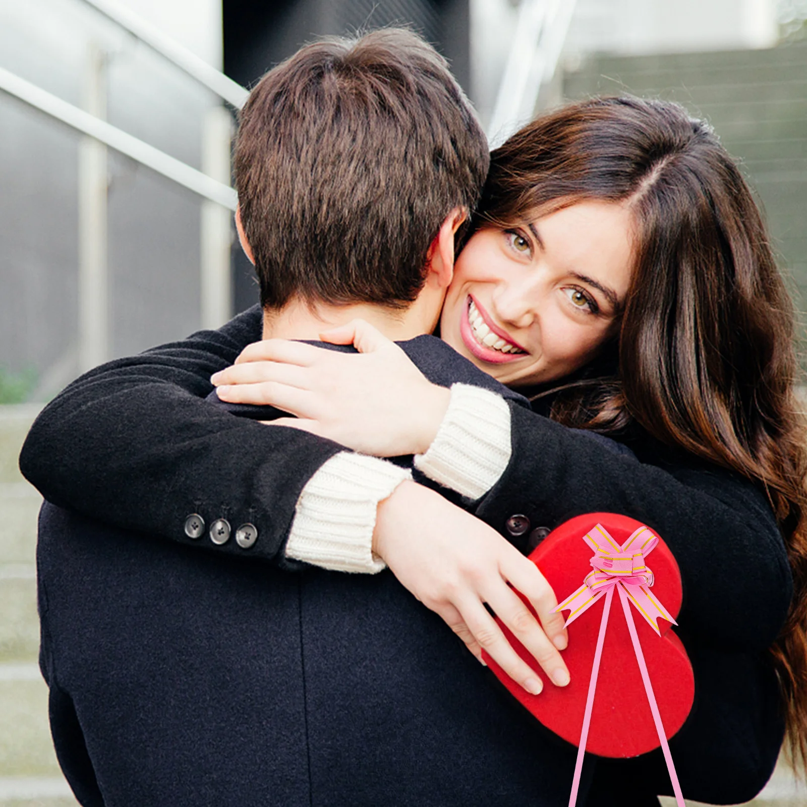 1000Pcs Pull Flower Gift Pack Bright Durable Pull Bows for Wedding Party Festival Gift Wrapping Decor Supplies
1000Pcs Pull Flower Gift Pack Bright Durable Pull Bows for Wedding Party Festival Gift Wrapping Decor Supplies