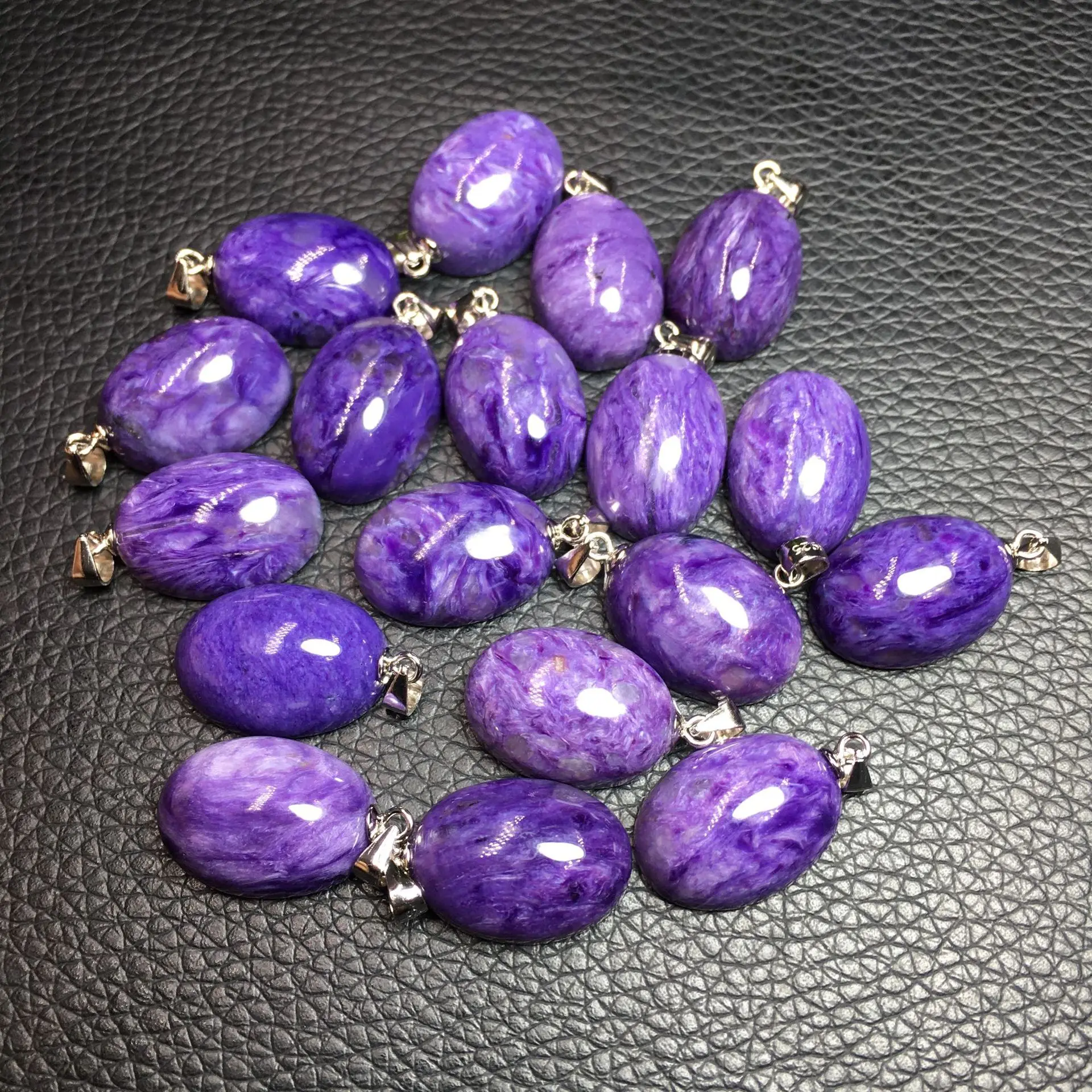 Natural Purple Dragon Crystal Inlaid Pendant Fashionable Simple Beautiful Atmospheric Handmade DIY Jewelry Accessories
Natural Purple Dragon Crystal Inlaid Pendant Fashionable Simple Beautiful Atmospheric Handmade DIY Jewelry Accessories
