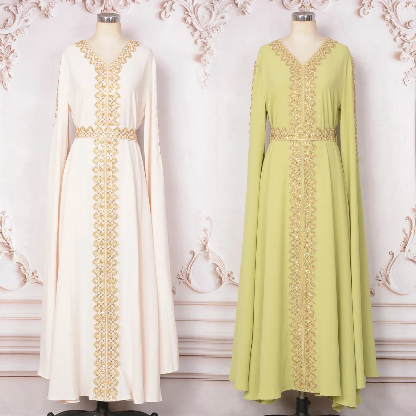 Appliques Party Arabic Dress with Belt, Extra-long Sleeves, Moroccan Middle East Turkish Evening Gown, Islamic Kaftan, Ramadan
Appliques Party Arabic Dress with Belt, Extra-long Sleeves, Moroccan Middle East Turkish Evening Gown, Islamic Kaftan, Ramadan