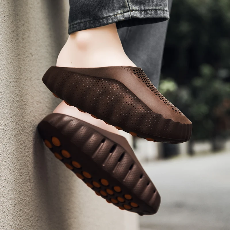 New Men's Slippers Lightweight Summer Beach Sandals Outdoor Soft Thick Sole Slides Breathable Sandals Non-Slip Bathroom Slippers
New Men's Slippers Lightweight Summer Beach Sandals Outdoor Soft Thick Sole Slides Breathable Sandals Non-Slip Bathroom Slippers