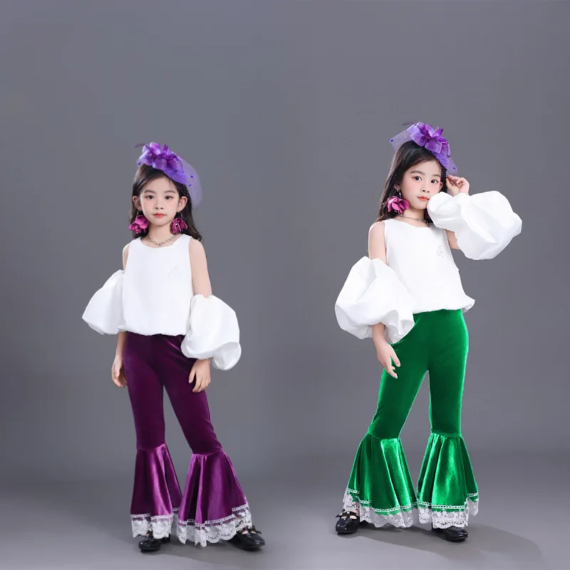 Children's Big Player Amusement Park Photography Catwalk Trendy Clothes Girls Hong Kong Style Retro Bell Pants Fashion Die Card
Children's Big Player Amusement Park Photography Catwalk Trendy Clothes Girls Hong Kong Style Retro Bell Pants Fashion Die Card