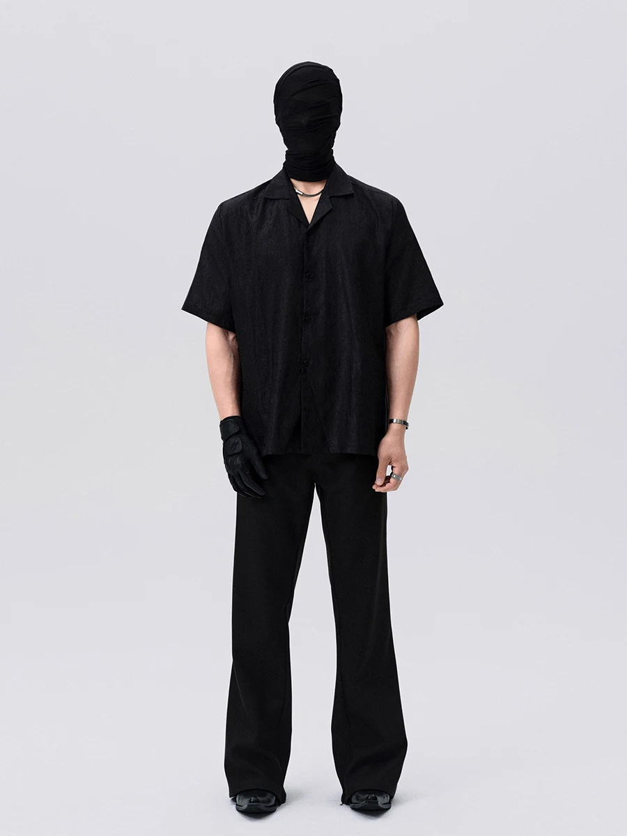 Mauroicardi Spring Summer Flowy Soft Thin Black Snakeskin Print Shirts for Men Short Sleeve Elegant Chic Luxury Designer Clothes
Mauroicardi Spring Summer Flowy Soft Thin Black Snakeskin Print Shirts for Men Short Sleeve Elegant Chic Luxury Designer Clothes