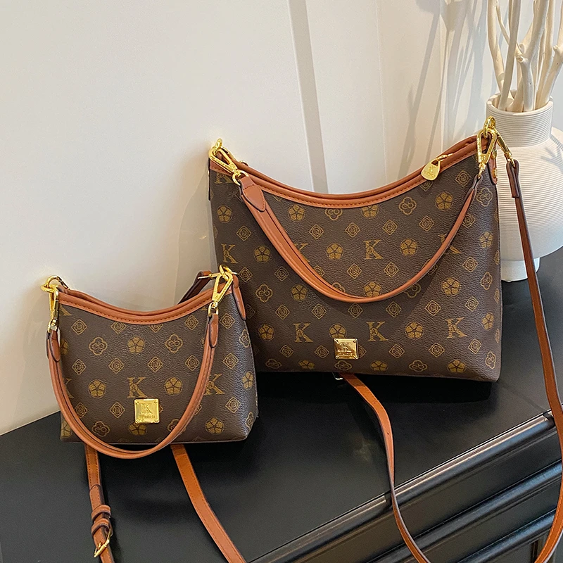 Ladies Luxury Brand Messenger Bag Leather Popular Classic Elegant Design For Women Handbags Shoulder Style
Ladies Luxury Brand Messenger Bag Leather Popular Classic Elegant Design For Women Handbags Shoulder Style