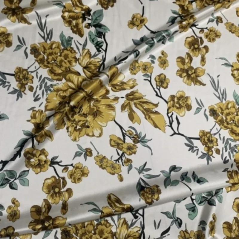 Атласная ткань с принтом уксусной кислоты, весна-лето-осень, классические брюки, рубашки, пальто, подвесные ремни, модный дизайн для шитья ткани
Атласная ткань с принтом уксусной кислоты, весна-лето-осень, классические брюки, рубашки, пальто, подвесные ремни, модный дизайн для шитья ткани