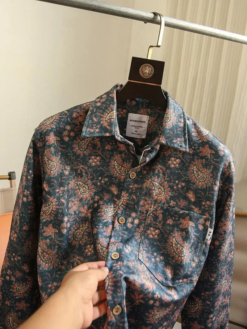 Autumnal Loose Men's Long Sve irt Retro Japanese Sle Cheered Floral Print Casual Breathable Polyester Faion Outerwear
Autumnal Loose Men's Long Sve irt Retro Japanese Sle Cheered Floral Print Casual Breathable Polyester Faion Outerwear