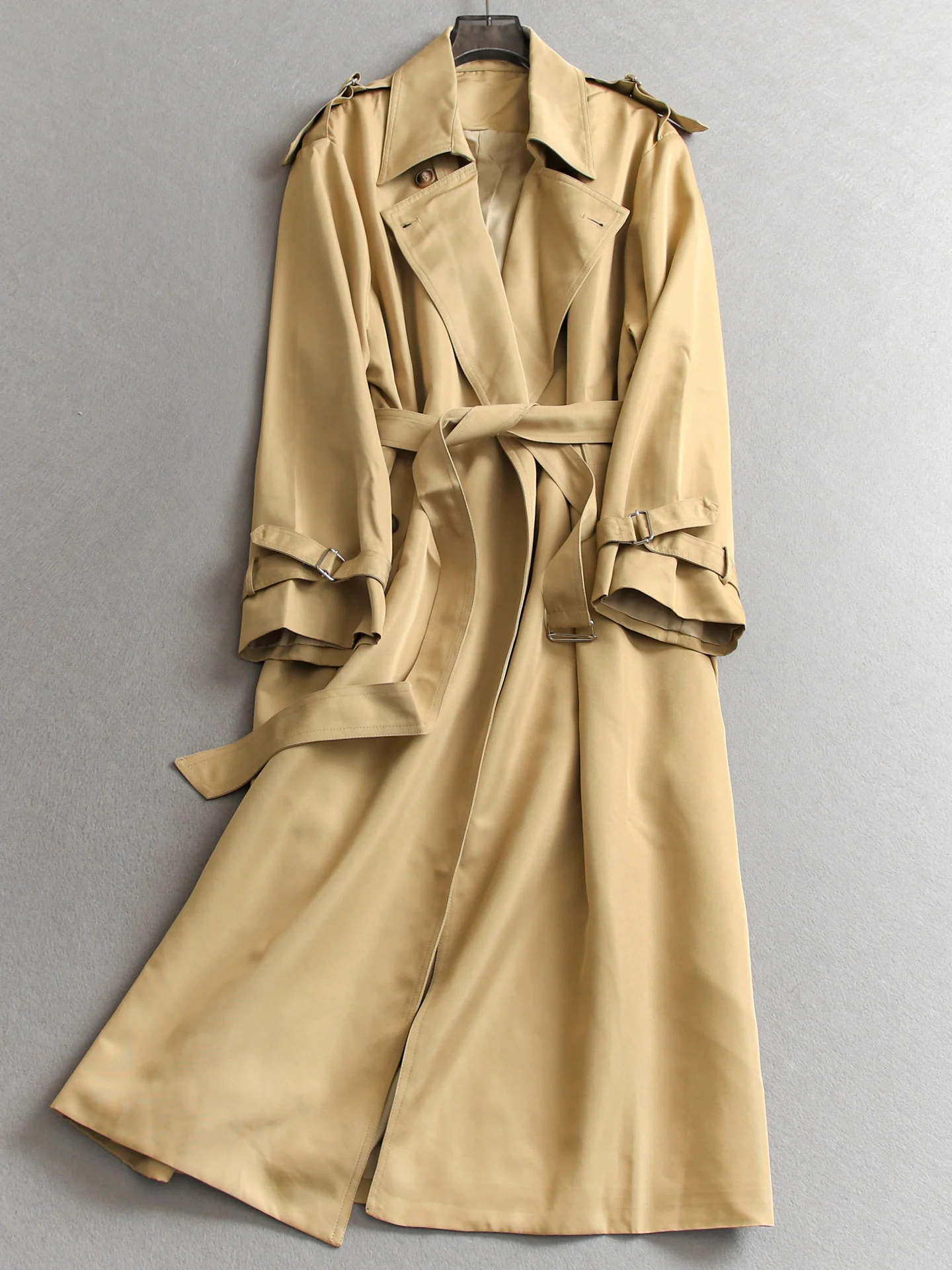 Slimming Belted Long Sleeve Coat Pure Color Lapel Women's Windbreaker Commute Style Loose Fit Cotton Autumn New Arrival
Slimming Belted Long Sleeve Coat Pure Color Lapel Women's Windbreaker Commute Style Loose Fit Cotton Autumn New Arrival