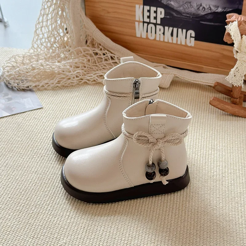 2025 Autumn Winter New Children Short Boots Soild Color Retro Kids Ankle Boots Korean Style Trendy Girls Princess Boots Non-slip
2025 Autumn Winter New Children Short Boots Soild Color Retro Kids Ankle Boots Korean Style Trendy Girls Princess Boots Non-slip