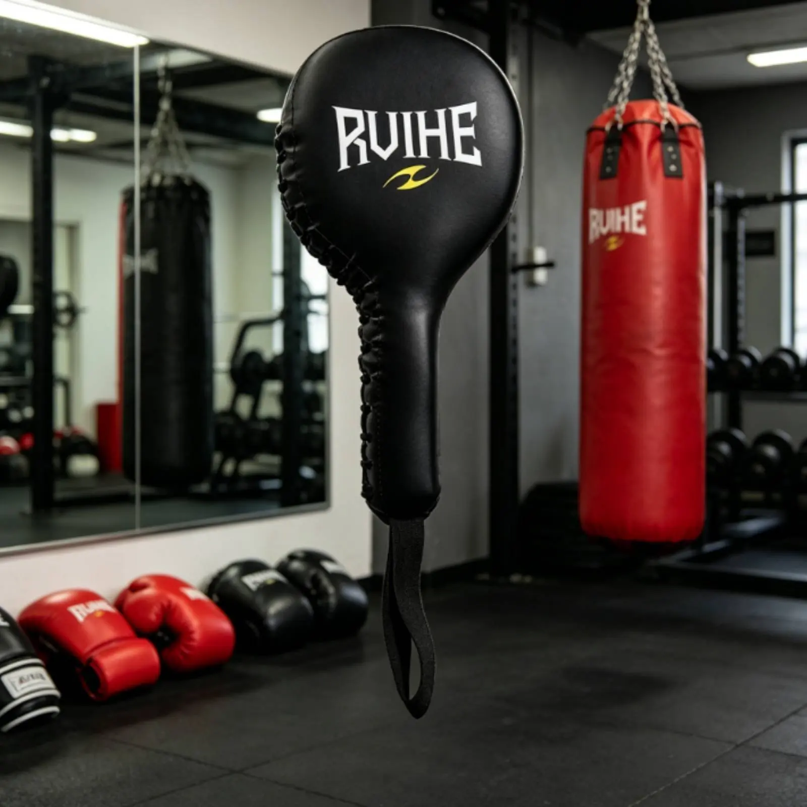 Boxing Focus Pad Long-Lasting Build Taekwondo Paddle Target Combat Arts Hand Target Shock Absorbing Curved Focus Pad Easy to Use
Boxing Focus Pad Long-Lasting Build Taekwondo Paddle Target Combat Arts Hand Target Shock Absorbing Curved Focus Pad Easy to Use