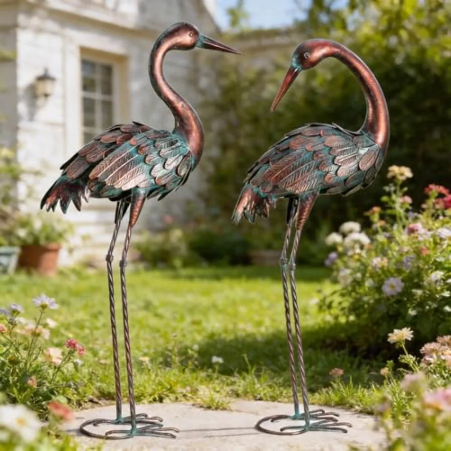 Outdoor garden decor: metal heron statues in silver-gray finish, weather-resistant for lawn or patio use, elegant large-size bi
Outdoor garden decor: metal heron statues in silver-gray finish, weather-resistant for lawn or patio use, elegant large-size bi