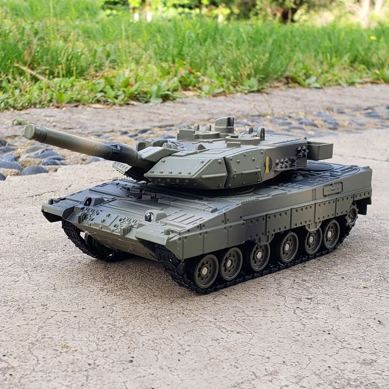 High Simulation 1:48 Sacle Alloy Tank Model Leopard Tank Flashing Musical Children's Educational Toys
High Simulation 1:48 Sacle Alloy Tank Model Leopard Tank Flashing Musical Children's Educational Toys