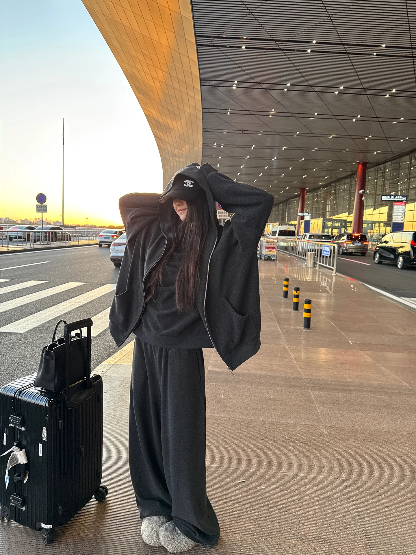 Комплект из двух предметов Yaya op Airport: утепленный флисовый комплект с регулировкой температуры, женский зимний повседневный комплект: худи и свитшот
Комплект из двух предметов Yaya op Airport: утепленный флисовый комплект с регулировкой температуры, женский зимний повседневный комплект: худи и свитшот