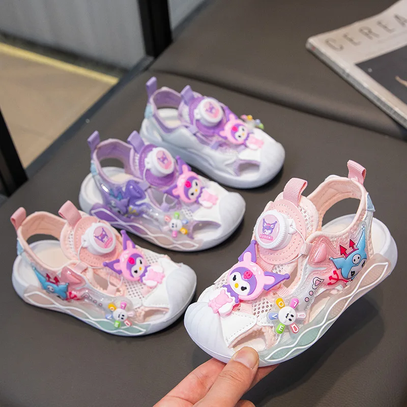 Girl Sanrios Summer New Child Hole Shoes Website Breathable Princess Shoes Sports Sandals Netcloth Cartoon Anime Figure Kawaii
Girl Sanrios Summer New Child Hole Shoes Website Breathable Princess Shoes Sports Sandals Netcloth Cartoon Anime Figure Kawaii