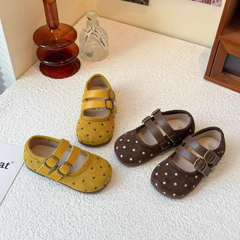 2025 Children Casual Shoes for Girls Autumn New Fashion Korean Style Soft Bottom Anti-slippery Versatile Princess Leather Shoes
2025 Children Casual Shoes for Girls Autumn New Fashion Korean Style Soft Bottom Anti-slippery Versatile Princess Leather Shoes