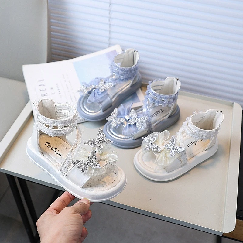 Children's Summer Sandals Sweet Lace Girls Princess Shoes Rhinestone Butterfly Kids Fashion Causal Roman Sandals Open-toe Zipper
Children's Summer Sandals Sweet Lace Girls Princess Shoes Rhinestone Butterfly Kids Fashion Causal Roman Sandals Open-toe Zipper