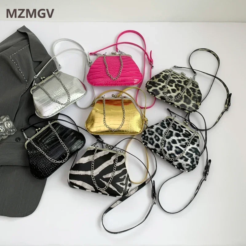 Leopard Zebra Pattern Women's Clip Clutch Bag Vintage Pu Leather Chain Shoulder Underarm Bag Evening Party Lipstick Bag Female
Leopard Zebra Pattern Women's Clip Clutch Bag Vintage Pu Leather Chain Shoulder Underarm Bag Evening Party Lipstick Bag Female