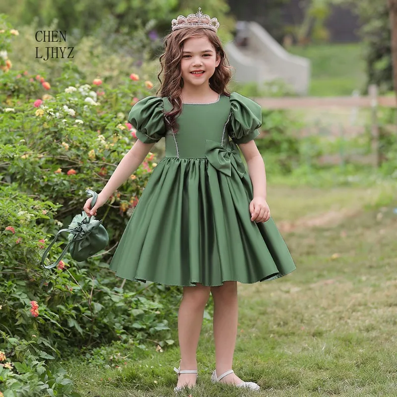 2025 Puff Sleeve Princess Gown for Kids, Bow Accent Dress for Stage Performances & Holiday Events
2025 Puff Sleeve Princess Gown for Kids, Bow Accent Dress for Stage Performances & Holiday Events