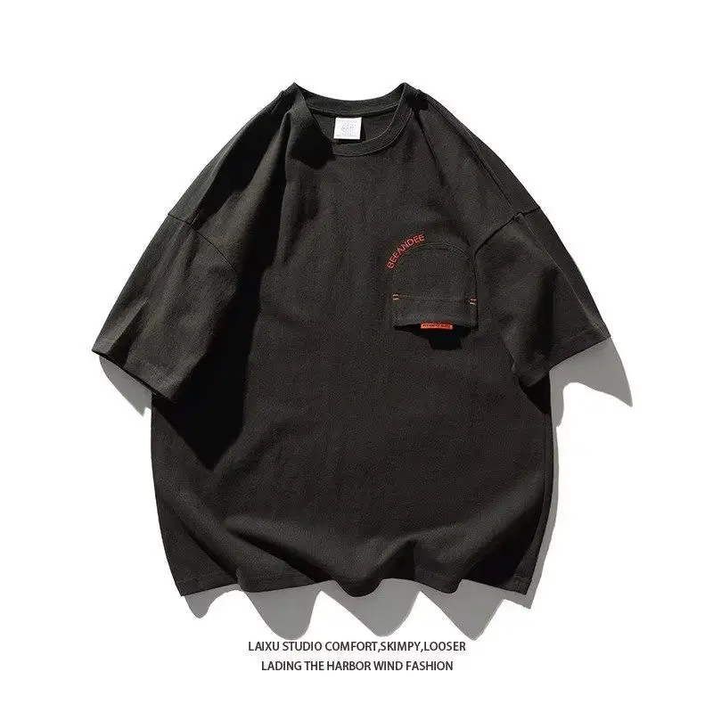 Korean retro design pocket pure cotton men short-sleeved T-shirt handsome loose large size men summer fashion new top y2k trendy
Korean retro design pocket pure cotton men short-sleeved T-shirt handsome loose large size men summer fashion new top y2k trendy