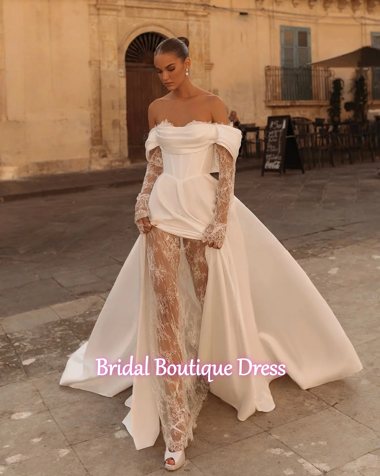 A Line Satin Lace Wedding Dresses Customized Bridal Gowns Slit Long Sleeves Corset Back Bride Photography Gown
A Line Satin Lace Wedding Dresses Customized Bridal Gowns Slit Long Sleeves Corset Back Bride Photography Gown