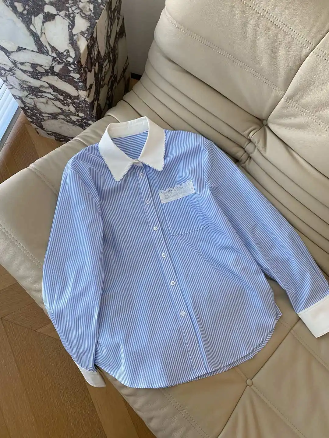 Spring and summer new striped shirt polo collar paired with striped casual versatileWoman clothing Women's blouse
Spring and summer new striped shirt polo collar paired with striped casual versatileWoman clothing Women's blouse