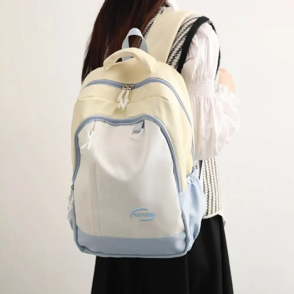 Новый легкий студенческий рюкзак, многофункциональная школьная сумка большой вместимости, минималистичная сумка на два плеча для кампуса
Новый легкий студенческий рюкзак, многофункциональная школьная сумка большой вместимости, минималистичная сумка на два плеча для кампуса