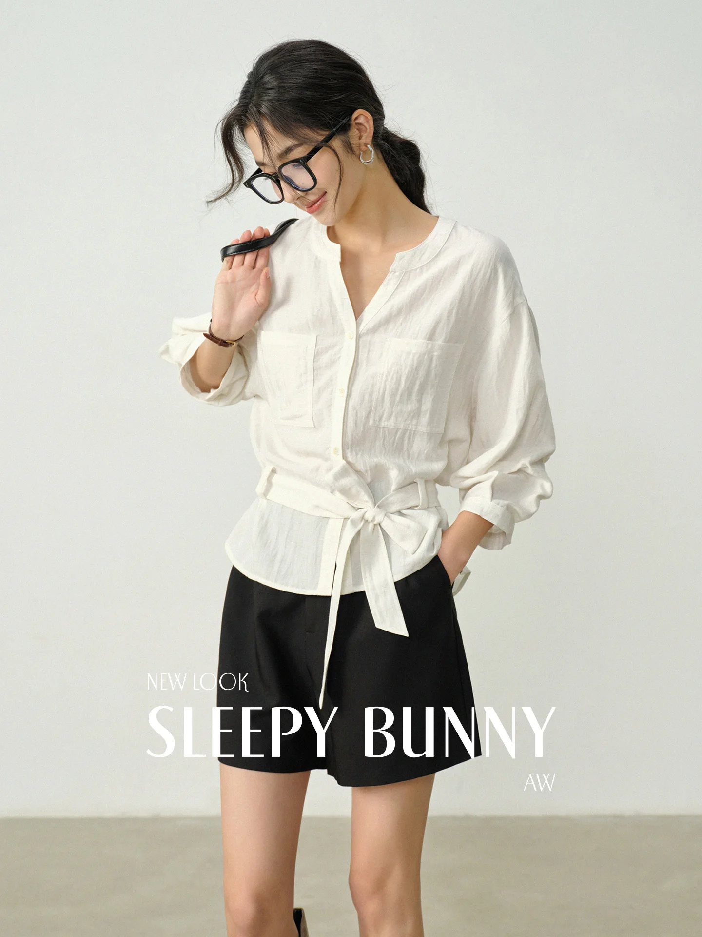 Elegant Lyocell Linen Long Sleeve Shirt Women Summer Waist Tie Casual Lightweight Loose Blouse Button Down Top Office Daily Wear
Elegant Lyocell Linen Long Sleeve Shirt Women Summer Waist Tie Casual Lightweight Loose Blouse Button Down Top Office Daily Wear