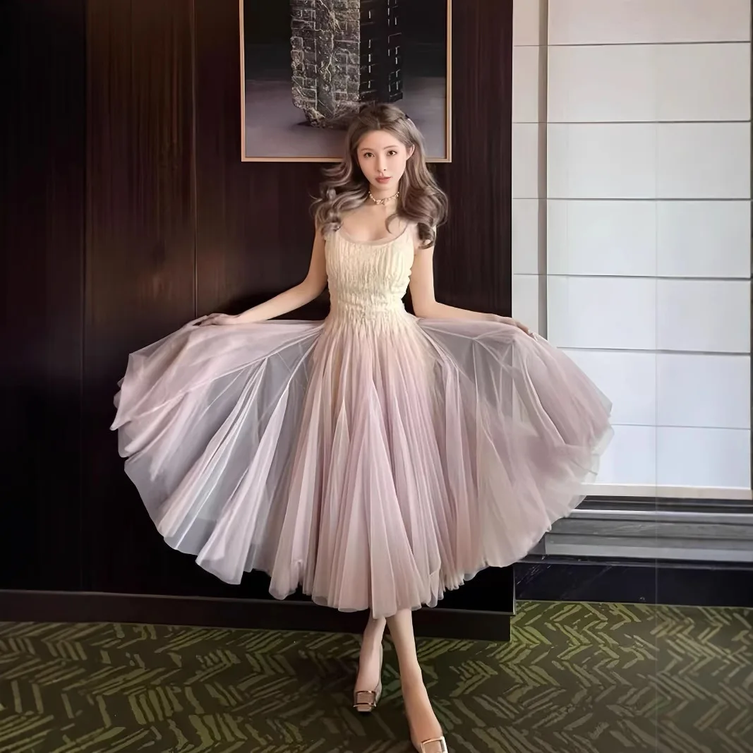 Birthday Gradient Strapless Dress High Waist A-Line Skirt Female Summer Vacation Casual Sporty Style No-Sleeve Gown
Birthday Gradient Strapless Dress High Waist A-Line Skirt Female Summer Vacation Casual Sporty Style No-Sleeve Gown
