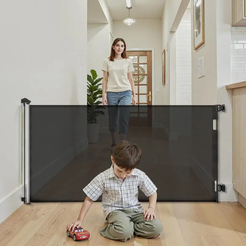 Retractable baby gate/dog gate, extendable to 185 cm (W)/795 mm (H), stair gate with safety lock, mesh safety gate for stairs and hallways, indoor/outdoor use, black
Retractable baby gate/dog gate, extendable to 185 cm (W)/795 mm (H), stair gate with safety lock, mesh safety gate for stairs and hallways, indoor/outdoor use, black