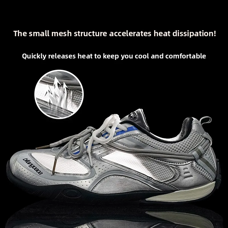 Men's Retro Breathable Mesh Sneakers Y2K Streetwear Casual Running Shoes Anti-slip Lightweight Footwear EU39-44
Men's Retro Breathable Mesh Sneakers Y2K Streetwear Casual Running Shoes Anti-slip Lightweight Footwear EU39-44