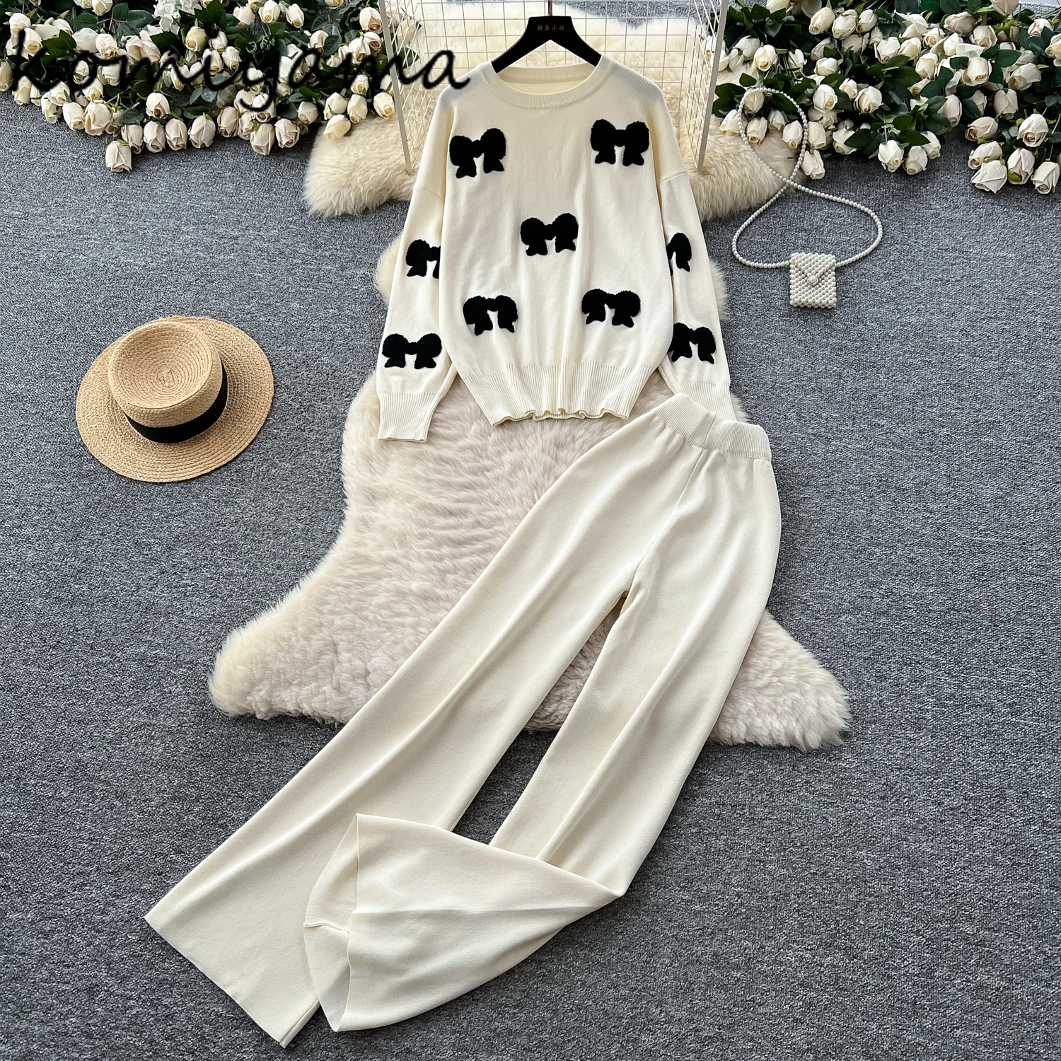 Bow Embroidery Woman 2025 Sets Loose Round Neck Long Sleeve Knitted Sweater High Waist Wide Leg Straight Pants 2 Pieces Set
Bow Embroidery Woman 2025 Sets Loose Round Neck Long Sleeve Knitted Sweater High Waist Wide Leg Straight Pants 2 Pieces Set