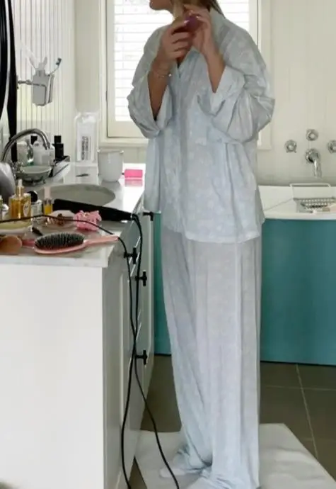 Women's Two-Piece Set 2025 Autumn/winter New Fashion Leisure Vacation Long Sleeved Shirt Straight Leg Pants Set Women's Clothing
Women's Two-Piece Set 2025 Autumn/winter New Fashion Leisure Vacation Long Sleeved Shirt Straight Leg Pants Set Women's Clothing