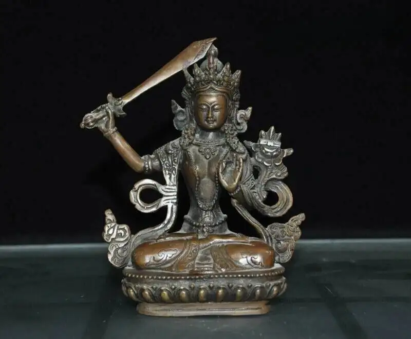 Old Tibetan Buddhist Bronze Statue Of The Goddess Guanyin Holding
Old Tibetan Buddhist Bronze Statue Of The Goddess Guanyin Holding