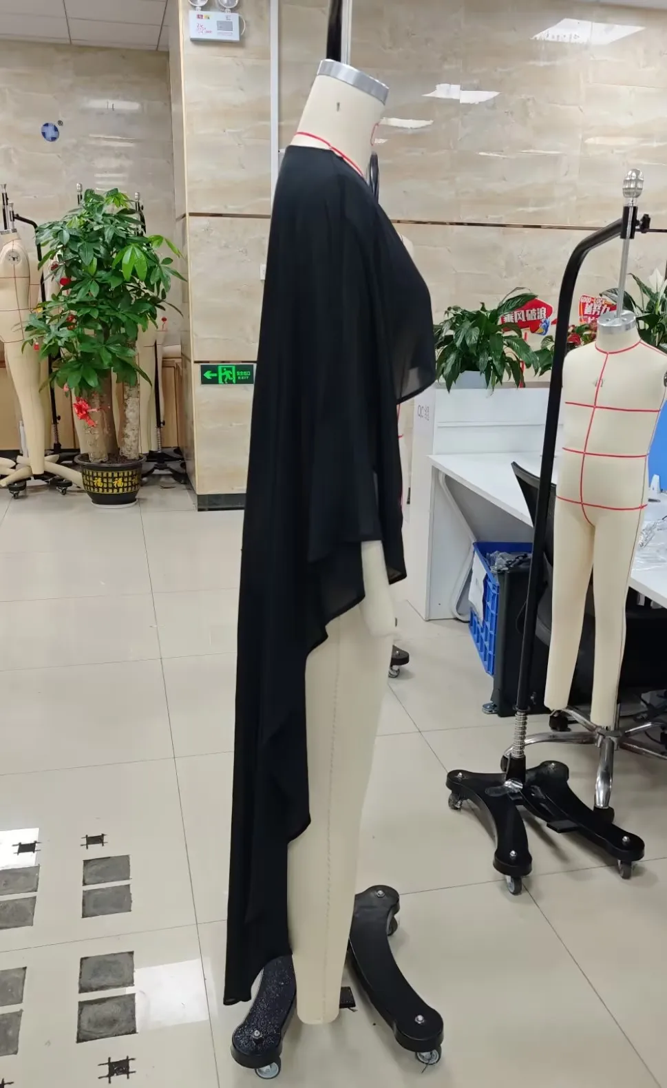 Women's Spring Summer Sheer Cape Trendy Mesh Asymmetrical Front and Back Solid Color Poncho Tops
Women's Spring Summer Sheer Cape Trendy Mesh Asymmetrical Front and Back Solid Color Poncho Tops