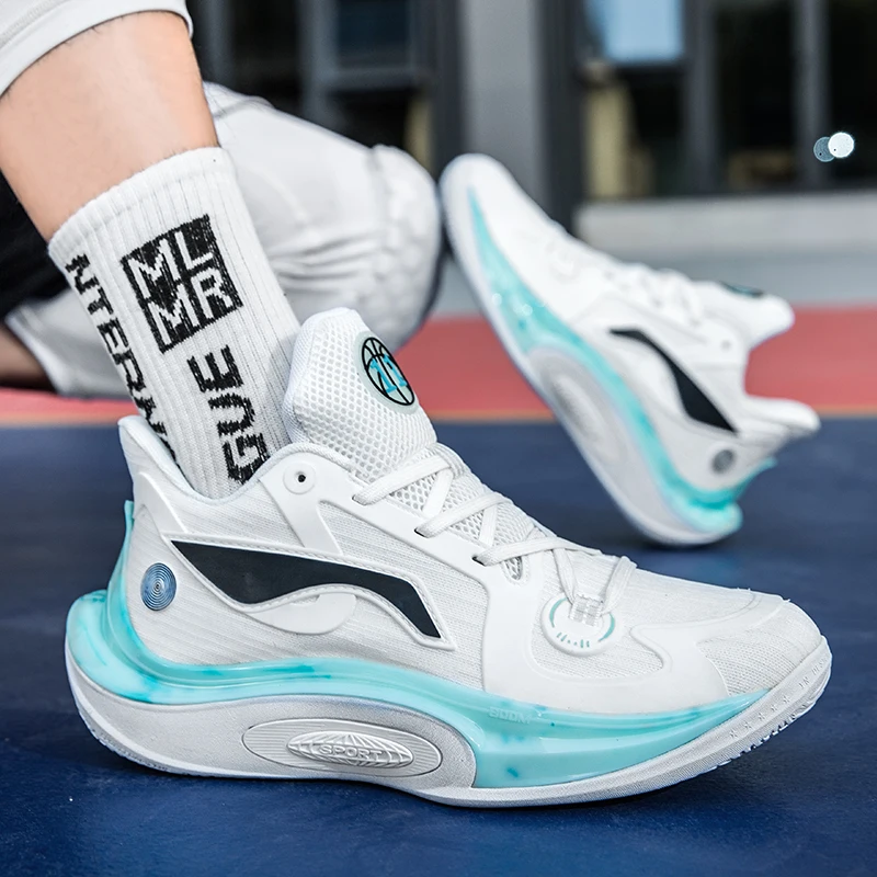 Men's sports shoes, lightweight carbon plate racing running shoes, winter shock absorption, anti slip, wear-resistant, breathabl
Men's sports shoes, lightweight carbon plate racing running shoes, winter shock absorption, anti slip, wear-resistant, breathabl