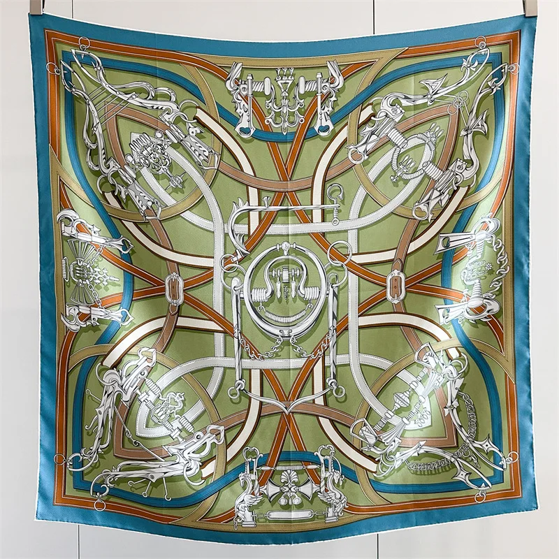 Twill Silk Scarf 90CM Luxury Designer Scarves Rollerd Edges Bandanas Summer Spring Shawls Hair Neck Accessories
Twill Silk Scarf 90CM Luxury Designer Scarves Rollerd Edges Bandanas Summer Spring Shawls Hair Neck Accessories