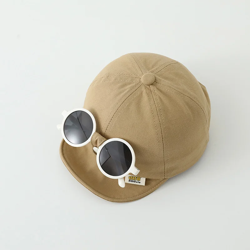 Sunglasses Detachable Baby Duck Tongue Hat Fashion Children Baseball Hats 1-5Year Kids Outdoor Sunscreen Cap Sun Glasses Visors
Sunglasses Detachable Baby Duck Tongue Hat Fashion Children Baseball Hats 1-5Year Kids Outdoor Sunscreen Cap Sun Glasses Visors