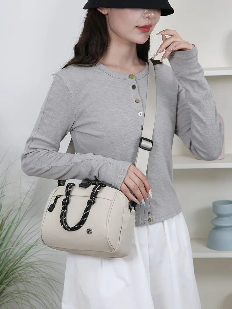 Women's Casual Multi-Carry Handbag Crossbody Bag, Suitable for Daily Commute, Short Travel, Shopping, Office Work and Casual
Women's Casual Multi-Carry Handbag Crossbody Bag, Suitable for Daily Commute, Short Travel, Shopping, Office Work and Casual